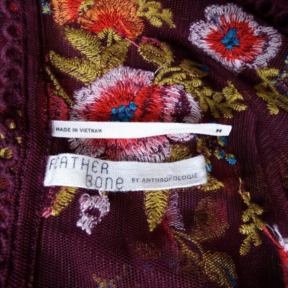 Anthropologie Feather & Bone Floral Embroidered Sheer Mesh Blouse Size M #984 - Picture 4 of 4